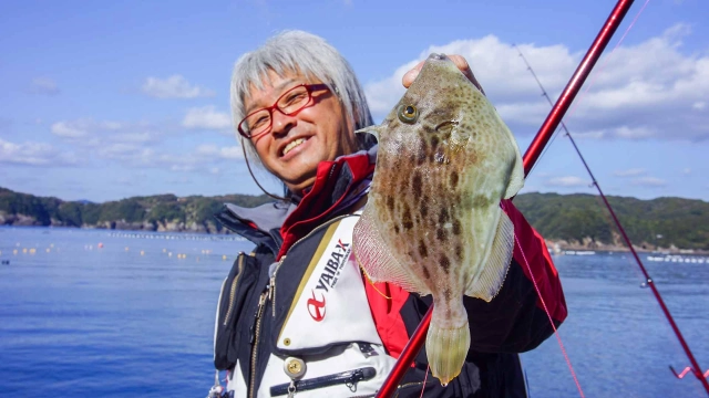 投げ釣りギャラリー 冬の紀伊大島 磯から狙う投げカワハギ