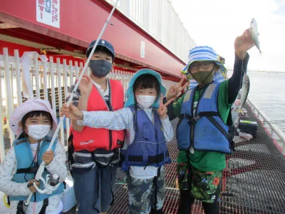 尼崎市立魚つり公園の2021年7月17日(土)1枚目の写真