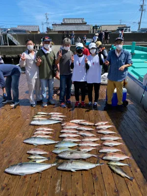 海上釣堀 辨屋の2021年7月24日(土)1枚目の写真