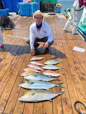 海上釣堀 辨屋の2021年7月28日(水)3枚目の写真