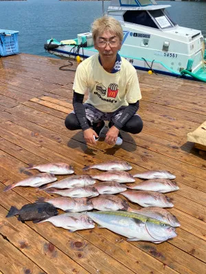 海上釣堀 辨屋の2021年7月31日(土)2枚目の写真