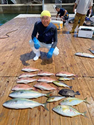 海上釣堀 辨屋の2021年8月3日(火)2枚目の写真