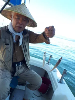 釣り船くわだの2021年8月4日(水)1枚目の写真