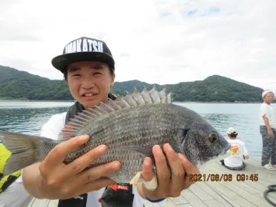 由良海つり公園&釣堀ランドの2021年8月6日(金)3枚目の写真