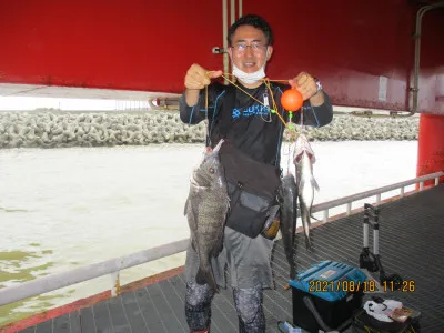 尼崎市立魚つり公園の2021年8月18日(水)1枚目の写真