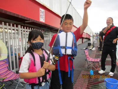 尼崎市立魚つり公園の2021年8月20日(金)1枚目の写真