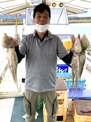 釣り船角田の2021年8月20日(金)2枚目の写真