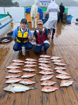 海上釣堀 辨屋の2021年9月3日(金)1枚目の写真