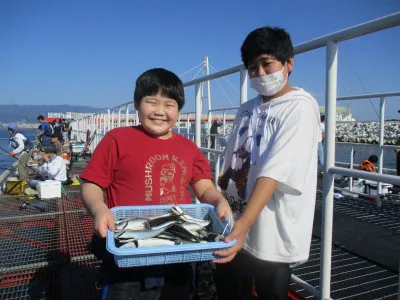 尼崎市立魚つり公園の2021年10月2日(土)1枚目の写真