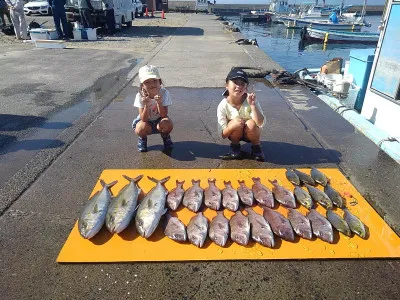 海上つり堀まるやの2021年10月4日(月)1枚目の写真