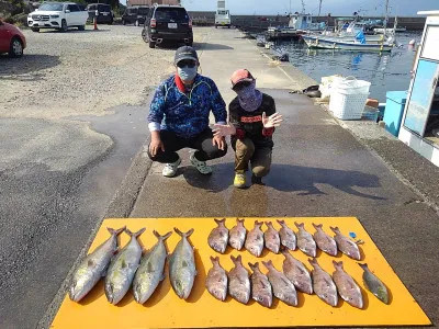 海上つり堀まるやの2021年10月7日(木)1枚目の写真