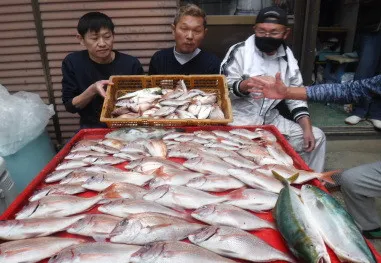 奥村釣船の2021年10月18日(月)3枚目の写真