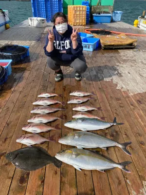 海上釣堀 辨屋の2021年10月20日(水)3枚目の写真