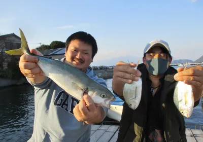 岩崎レンタルボート(岩崎つり具店)の2021年11月3日(水)2枚目の写真