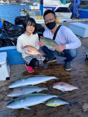 海上釣堀 辨屋の2021年11月3日(水)2枚目の写真