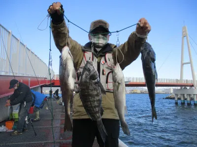 尼崎市立魚つり公園の2021年11月11日(木)1枚目の写真