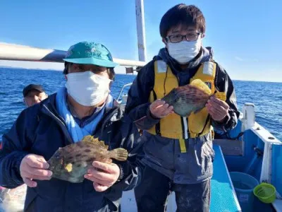 釣り船　岩伊丸の2021年11月13日(土)1枚目の写真