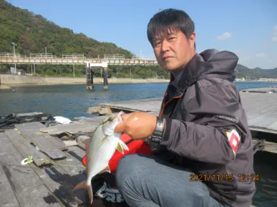 由良海つり公園&釣堀ランドの2021年11月15日(月)2枚目の写真