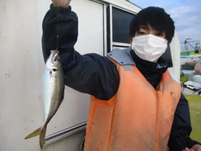打木屋釣船店の2021年11月1日(月)3枚目の写真