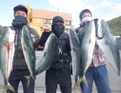 丸銀釣りセンターの2021年11月13日(土)1枚目の写真