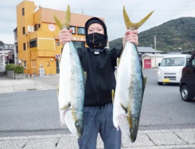 丸銀釣りセンターの2021年11月24日(水)2枚目の写真