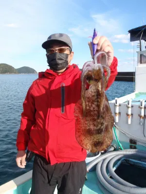 釣り船 久勝丸の2021年11月12日(金)1枚目の写真