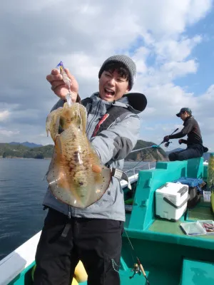 釣り船 久勝丸の2021年11月25日(木)4枚目の写真