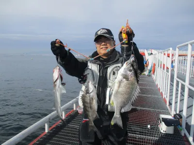 尼崎市立魚つり公園の2021年12月6日(月)1枚目の写真