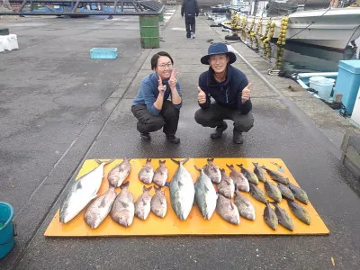 海上つり堀まるやの2021年12月8日(水)1枚目の写真