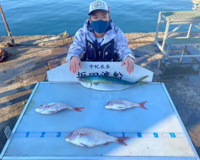 坂田渡船の2021年11月14日(日)4枚目の写真