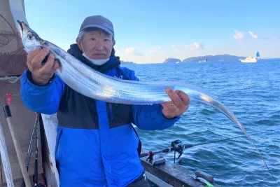 泉佐野マリンライフ（仁王丸・宝来丸・黒潮丸）の2021年12月3日(金)4枚目の写真