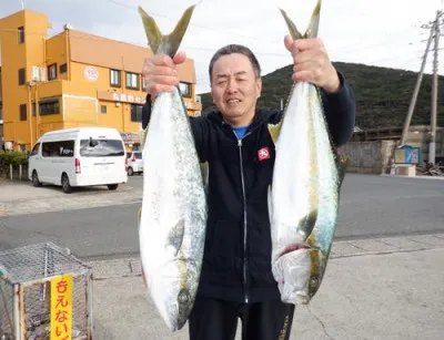 丸銀釣りセンターの2021年12月15日(水)2枚目の写真