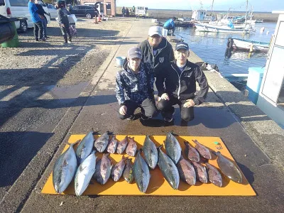 海上つり堀まるやの2021年12月24日(金)1枚目の写真