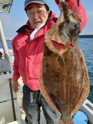 赤峯釣船の2021年12月25日(土)1枚目の写真