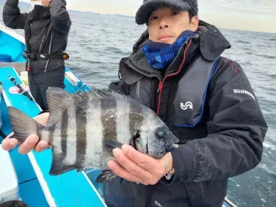 釣り船　岩伊丸の2022年1月8日(土)1枚目の写真