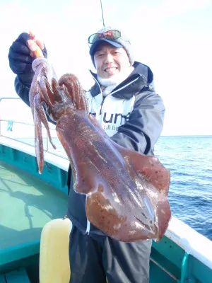 釣り船 久勝丸の2021年12月13日(月)1枚目の写真