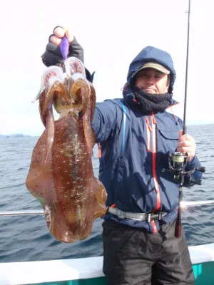 釣り船 久勝丸の2021年12月26日(日)1枚目の写真