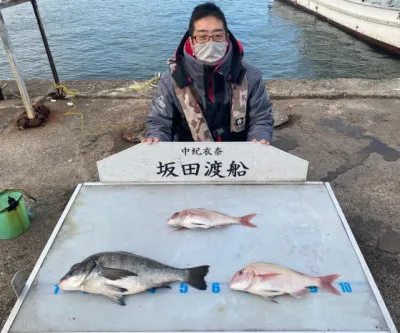 坂田渡船の2021年12月22日(水)1枚目の写真