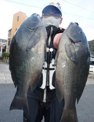 丸銀釣りセンターの2021年12月21日(火)4枚目の写真