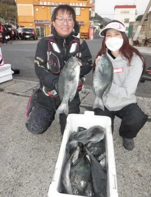 丸銀釣りセンターの2021年12月22日(水)2枚目の写真
