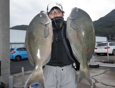 丸銀釣りセンターの2021年12月29日(水)3枚目の写真