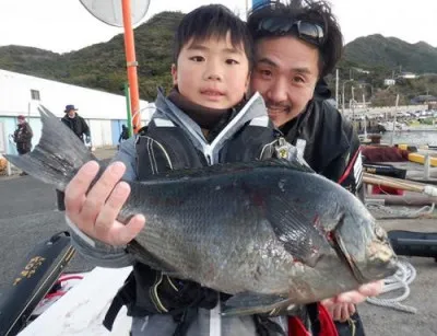 丸銀釣りセンターの2022年1月3日(月)1枚目の写真