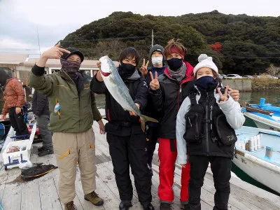 真珠・山本釣り筏の2021年12月29日(水)2枚目の写真