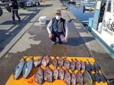 海上つり堀まるやの2022年2月2日(水)1枚目の写真