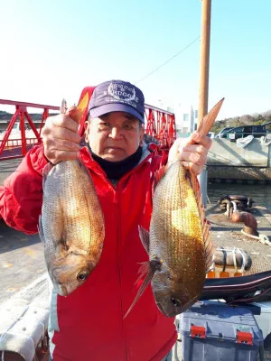 釣り船くわだの2022年2月18日(金)2枚目の写真