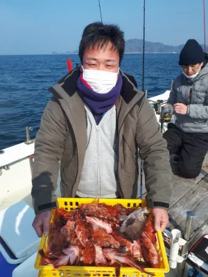 釣り船くわだの2022年2月26日(土)3枚目の写真