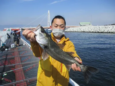 尼崎市立魚つり公園の2022年3月10日(木)2枚目の写真