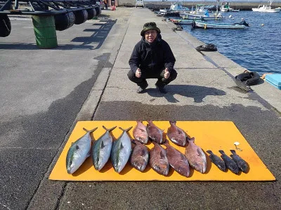 海上つり堀まるやの2022年3月8日(火)1枚目の写真