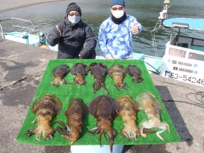 釣り船 久勝丸の2022年3月9日(水)1枚目の写真