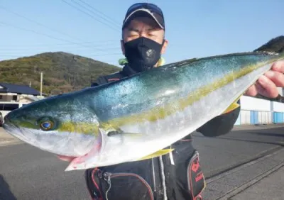 丸銀釣りセンターの2022年3月16日(水)4枚目の写真